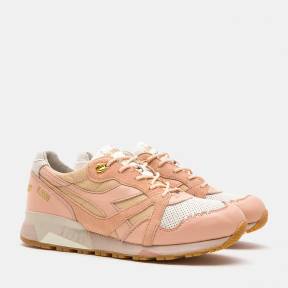 DIADORA x Feature N9000 Unisex Runners    NWT! - Picture 11 of 16